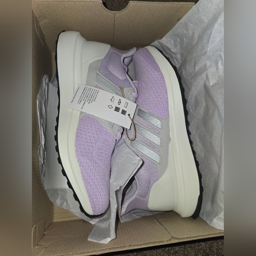 NIB Adidas Ubounce DNA - Picture 8 of 8